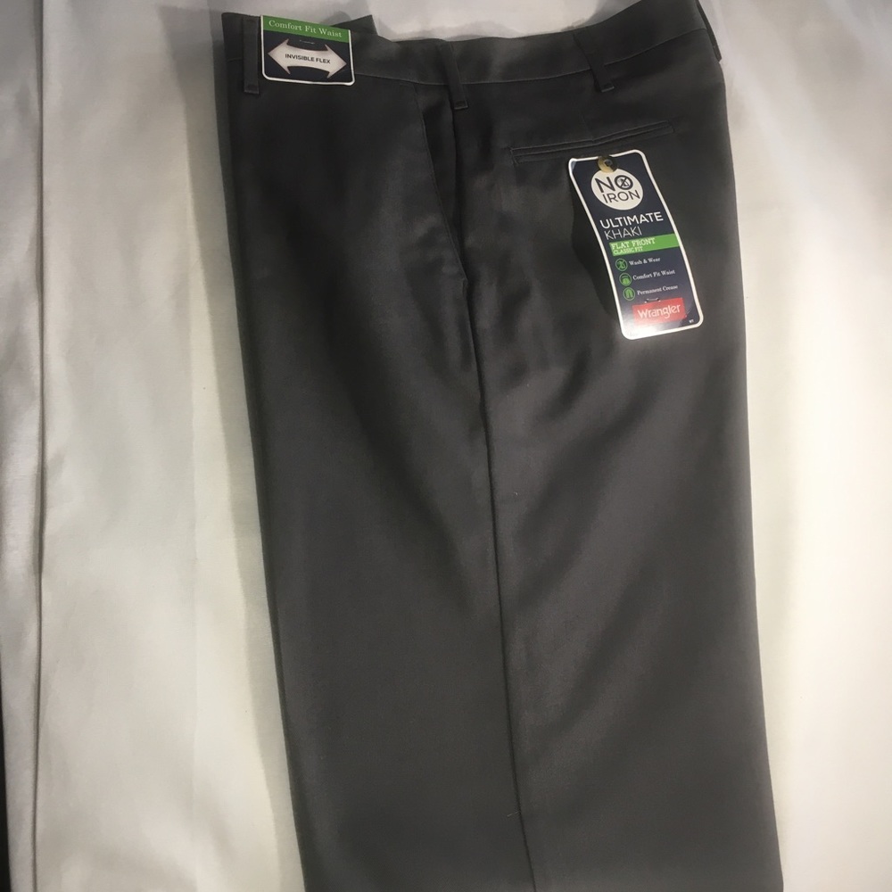 Wrangler Comfort Fit Waist Ultimate Khaki Gray Size 34Wx34L